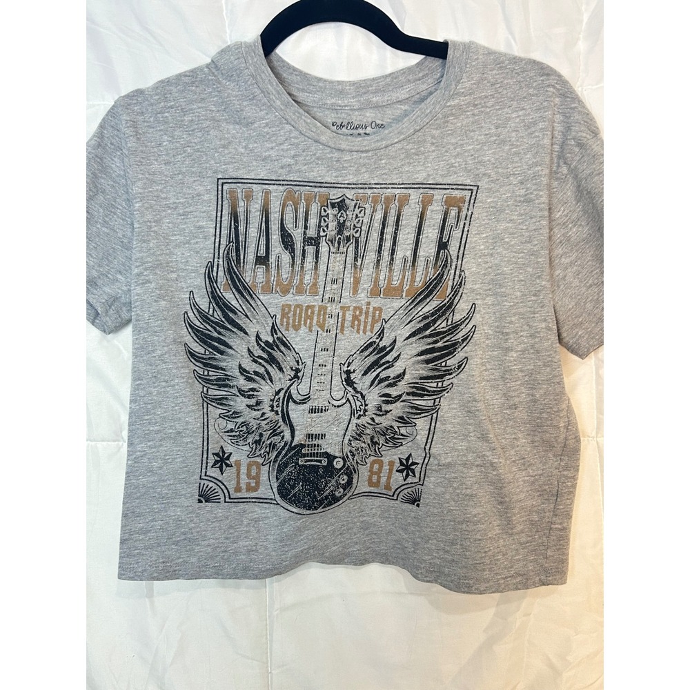 Rebellious One Women Graphic T Shirt Nashville Road Trip Guitar Wings Gray Sz S
